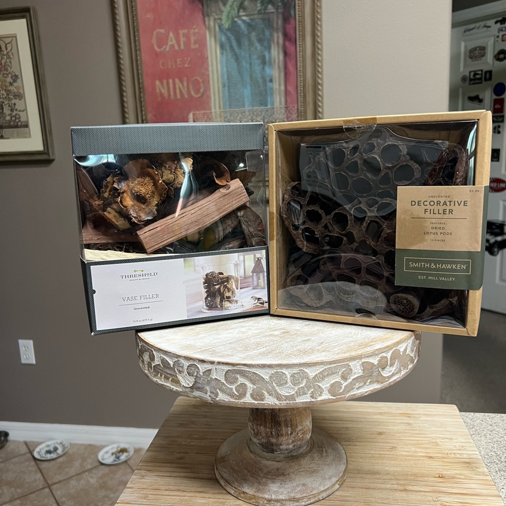 Threshold and Smith & Hawkin Decorative Vase Filler Set